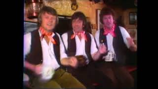 quot I Am A Cider Drinkerquot  The Wurzels ORIGINAL PROMO FILM [upl. by Barcot]